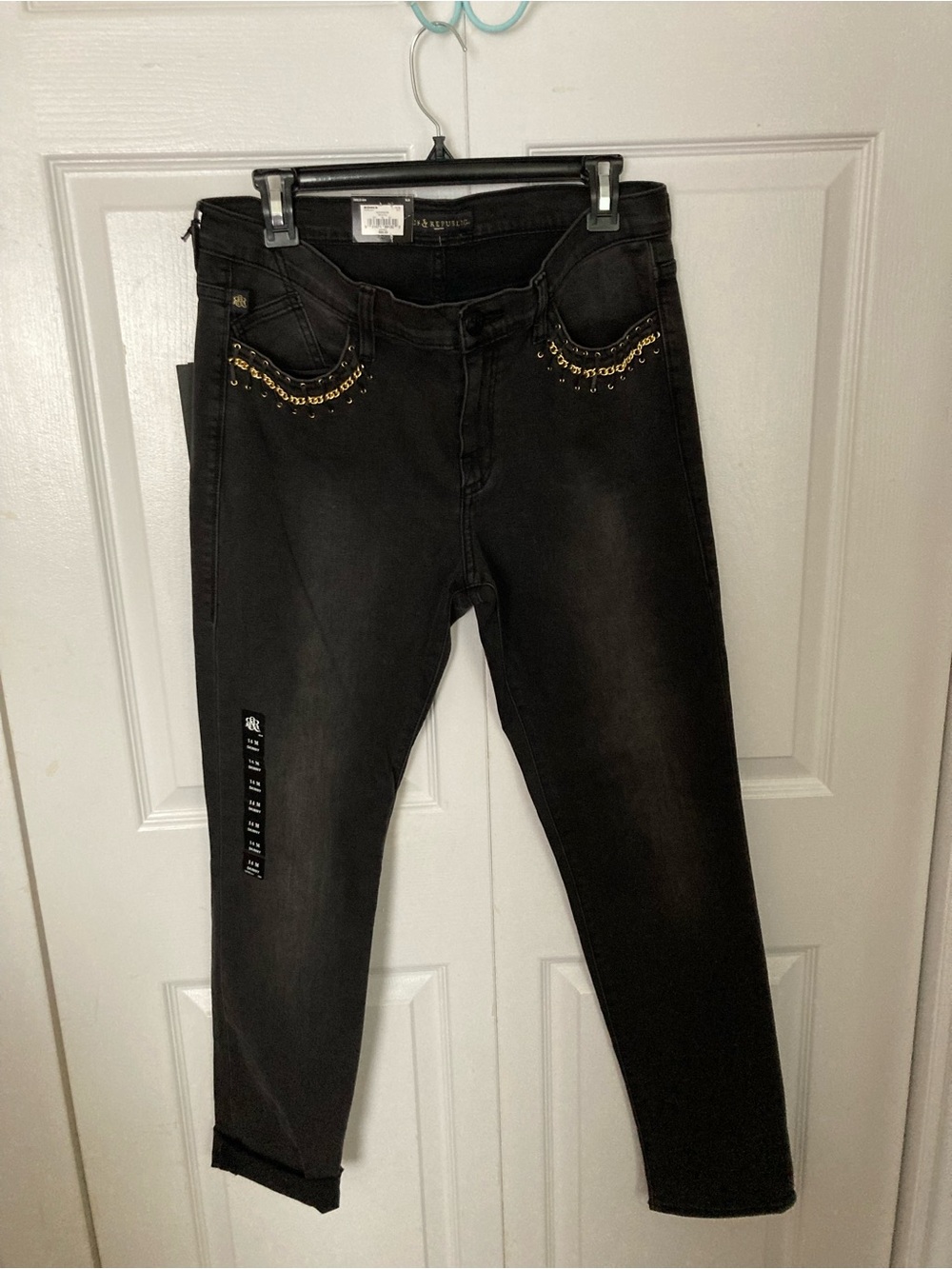 Kohl's Women's Black Skinny Jeans with Gold-Tone Stud Detail